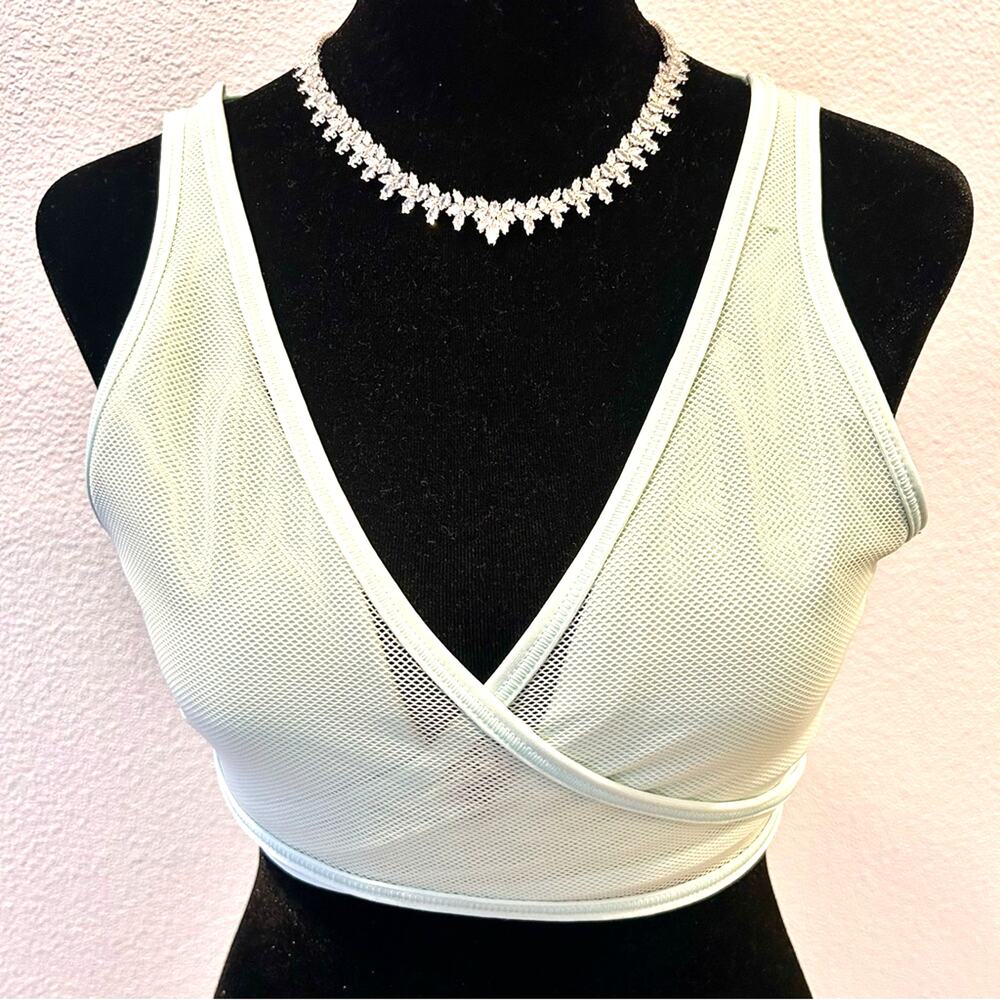Nike Alate Minimalist Light Support Sports Bra M Mint